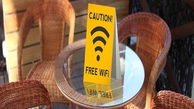 خطر استفاده از وای فای ( Wifi) رایگان و راه مقابله با آن